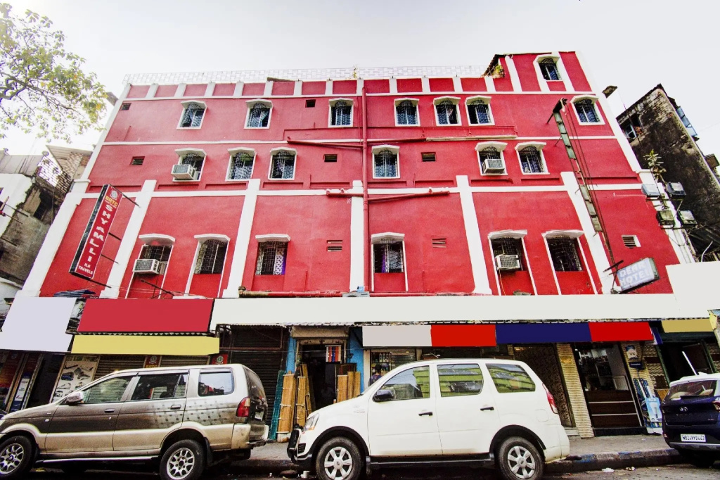 Dear Hotel by OYO Rooms