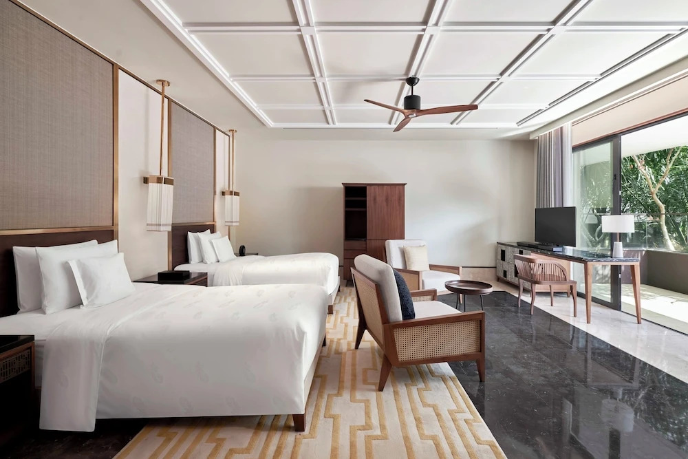 Intercontinental Phu Quoc Long Beach Resort