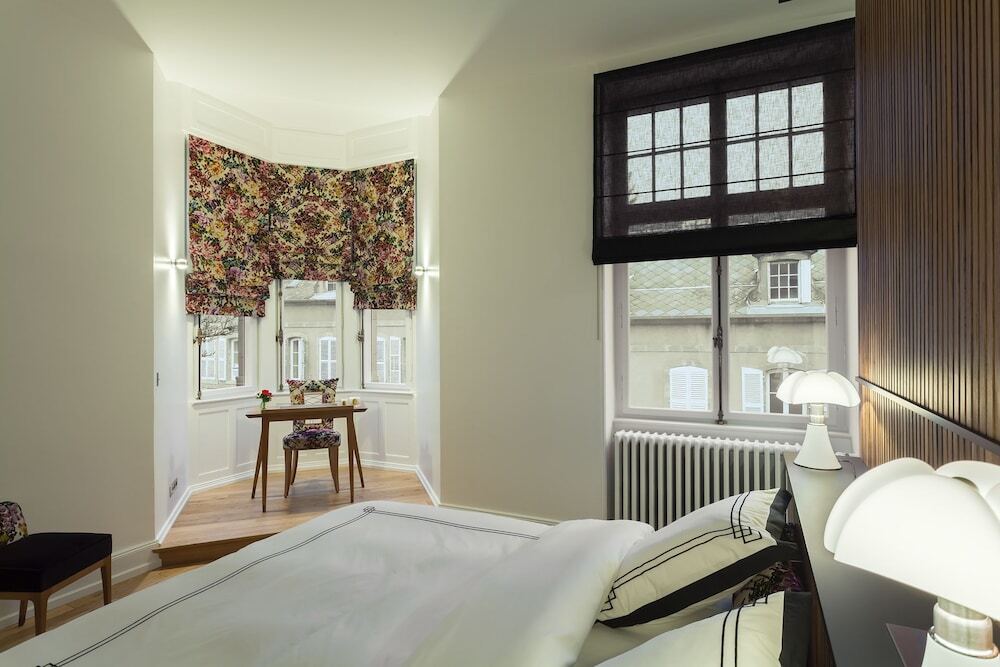 VILLA CAMOUFLE by null