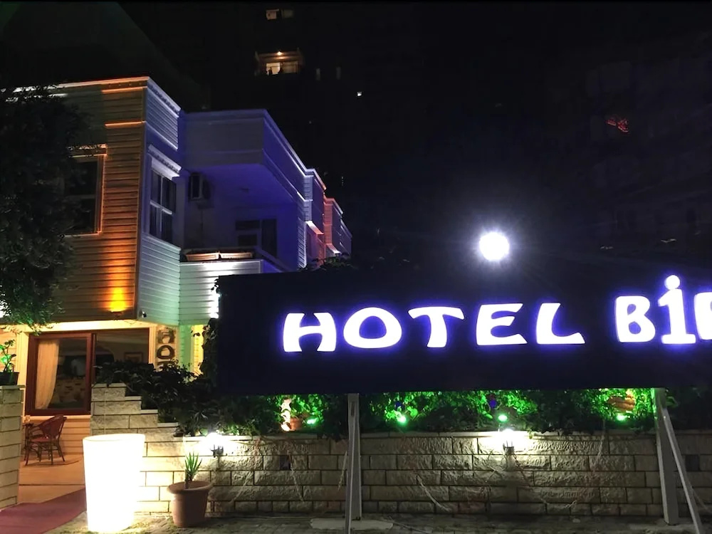 Hotel photo 1