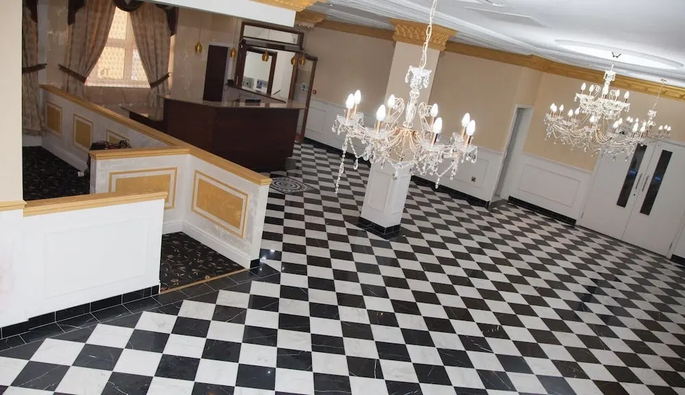 Rever Inn — фото