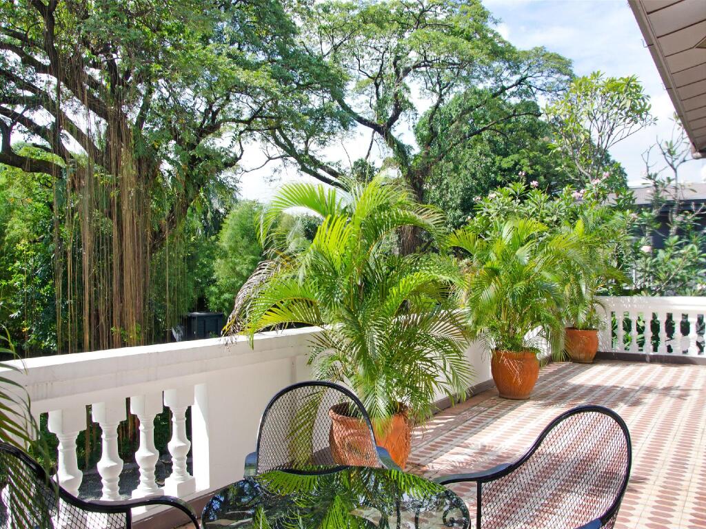 The Henry Hotel Manila by null