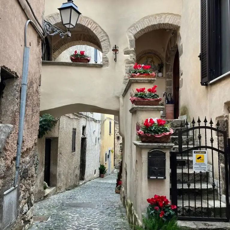 Preta Nera Andersen in Giuliano di Roma