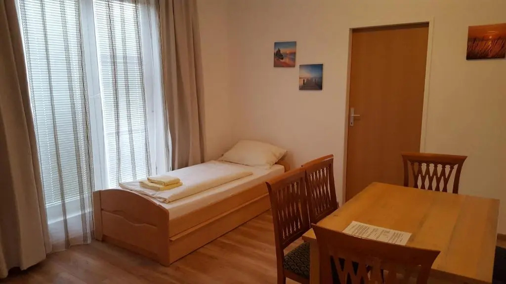 Pension Haus Nova - Chambres