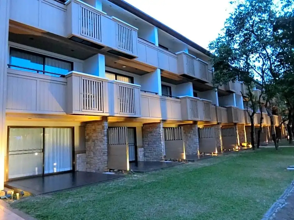 Deluxe Double room with garden view (full double bed)