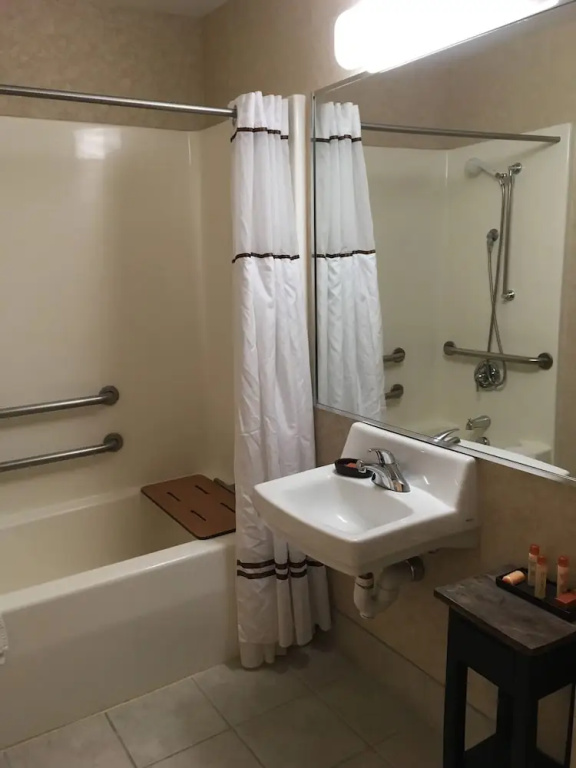 Boothill Inn And Suites - Chambres