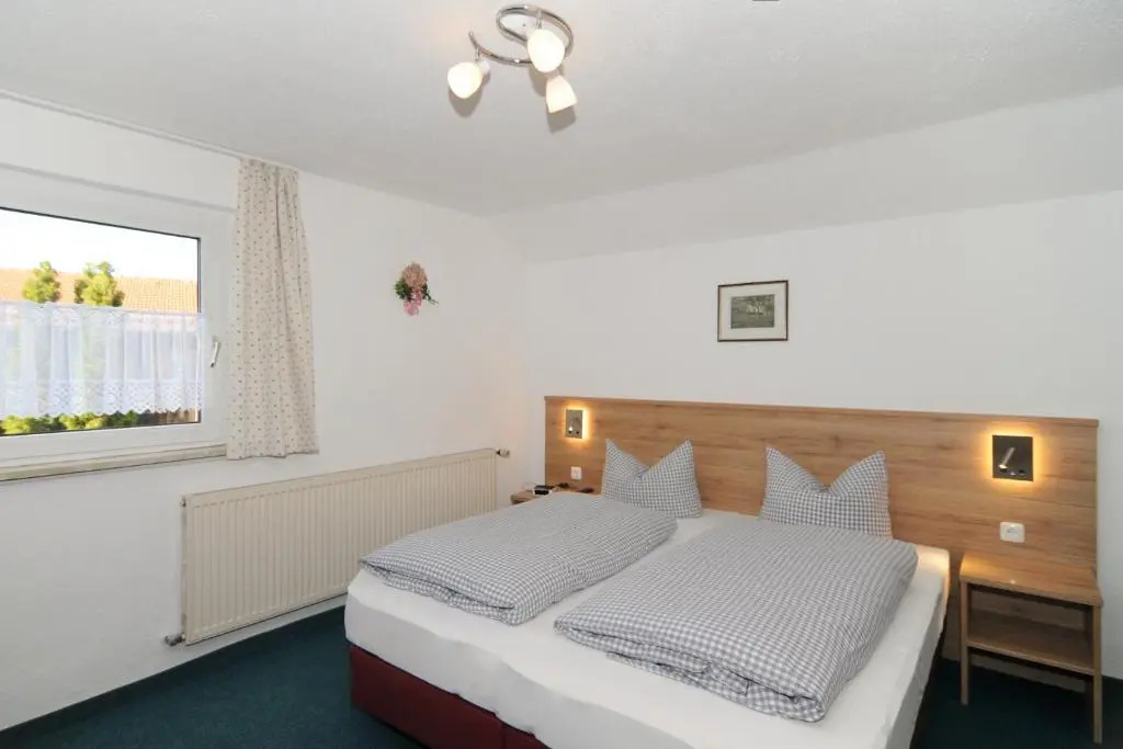 1 Bedroom Apartment with lake view