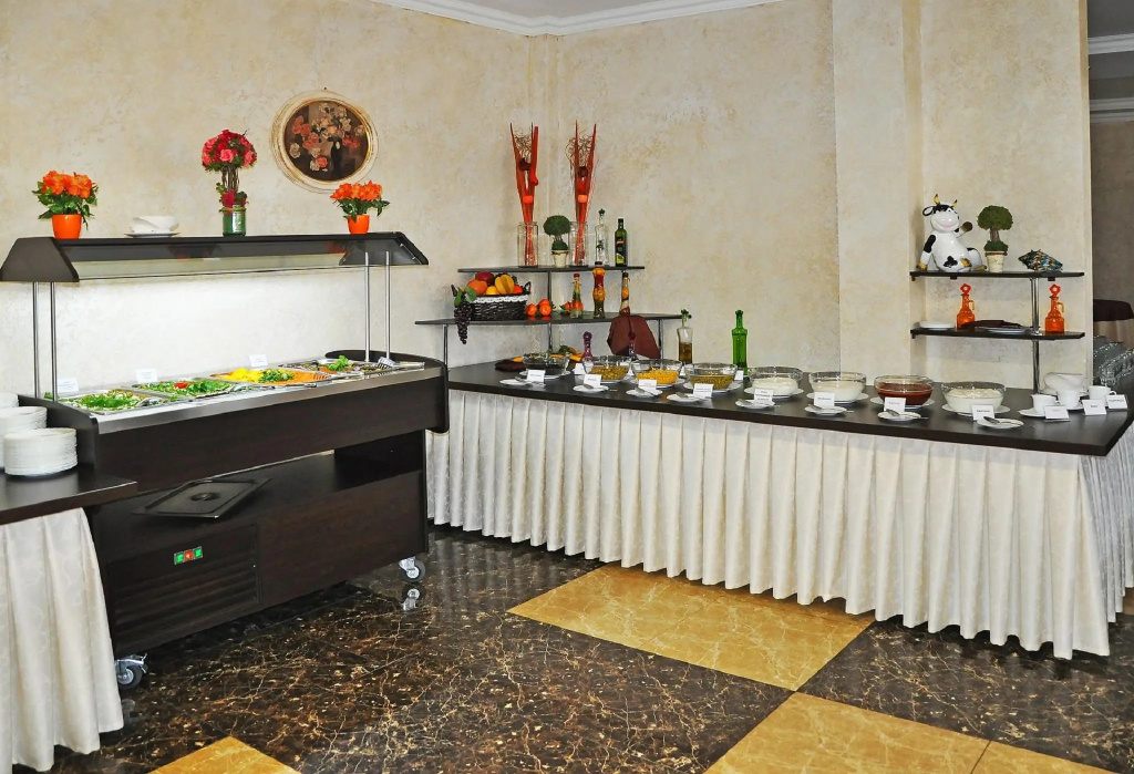 Lobby & Reception
