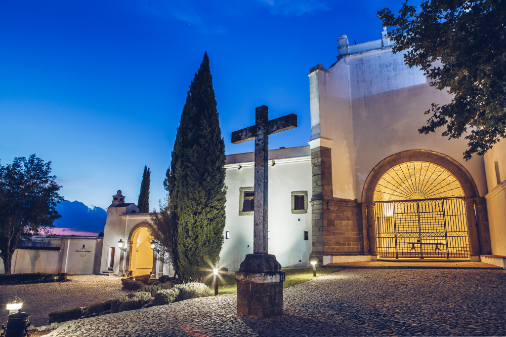 Convento do Espinheiro, Historic Hotel & Spa picture