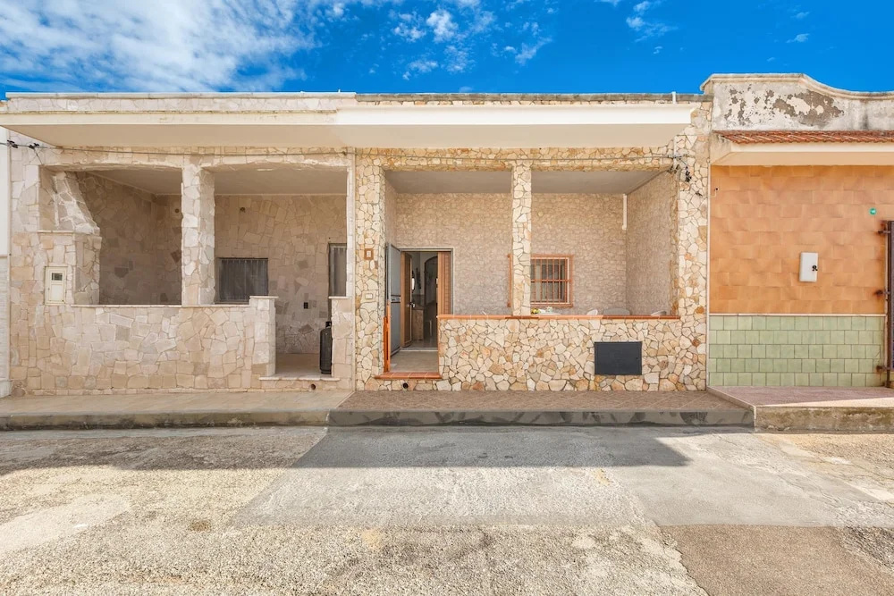 2669 Casa Ulbia by Barbarhouse