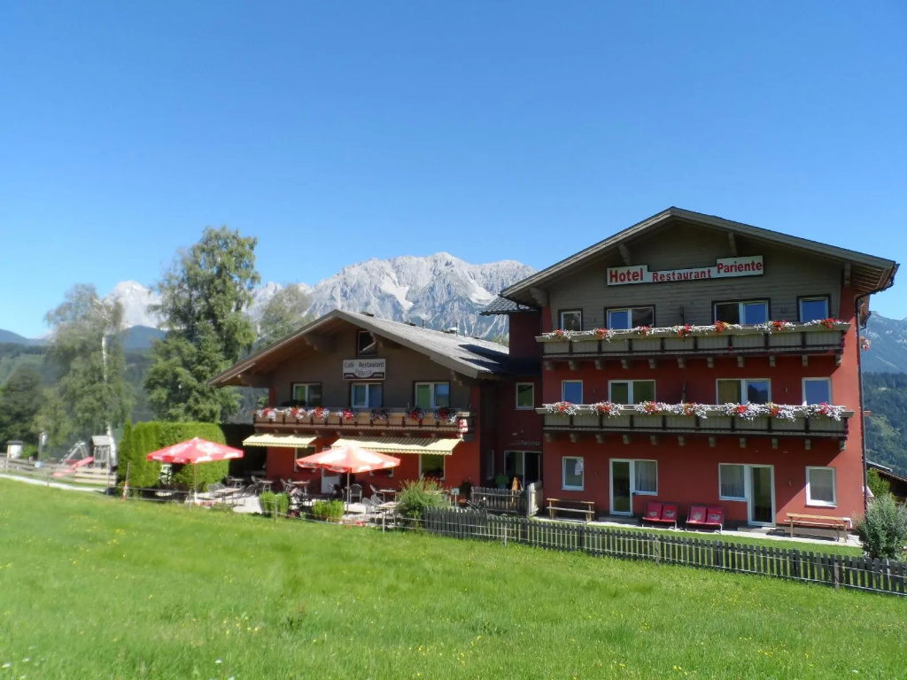 Hotel Restaurant Pariente - Général