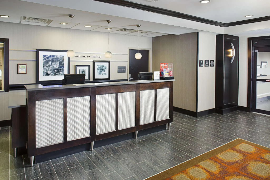Hotel photo 12