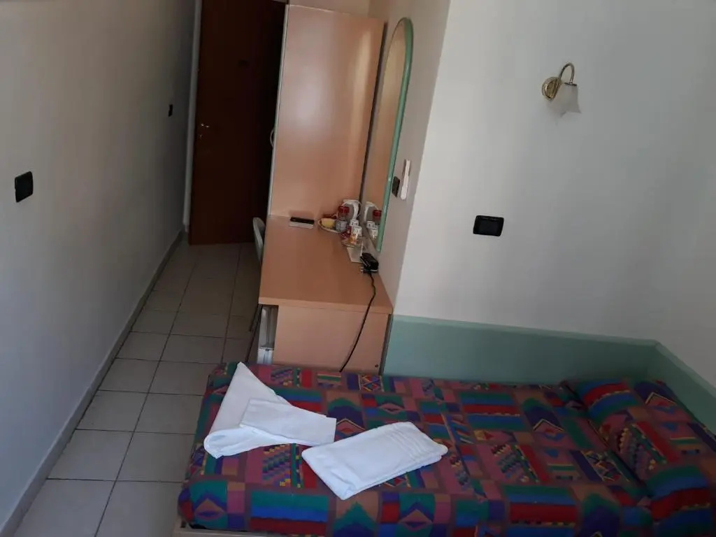 Standard Double room (twin beds)