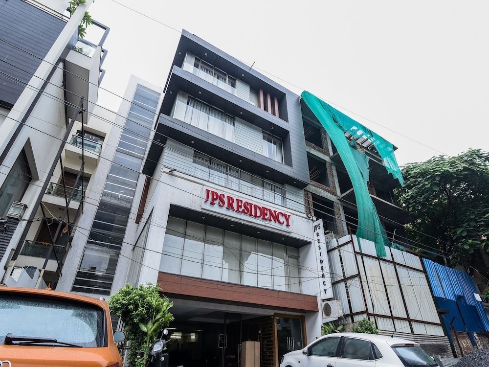 Capital O 419 Hotel JPS Residency