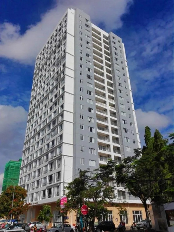 EASTLAND Hotel & Apartment