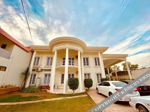 Shelton Rezidor Peshawar