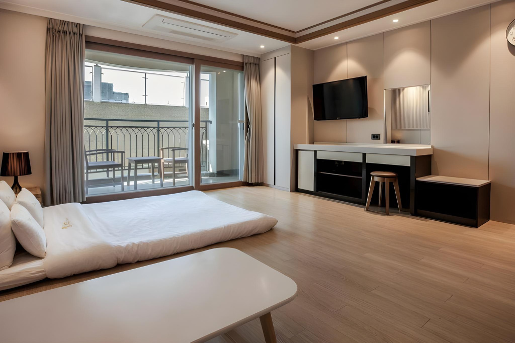 Hotel photo 28