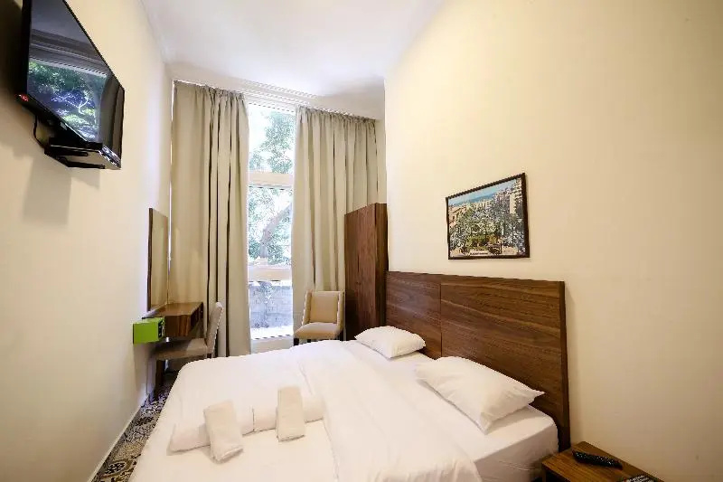 Standard Double room (twin beds)