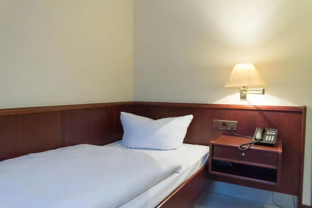 Hotel Altdeutsche Weinstuben - Chambres