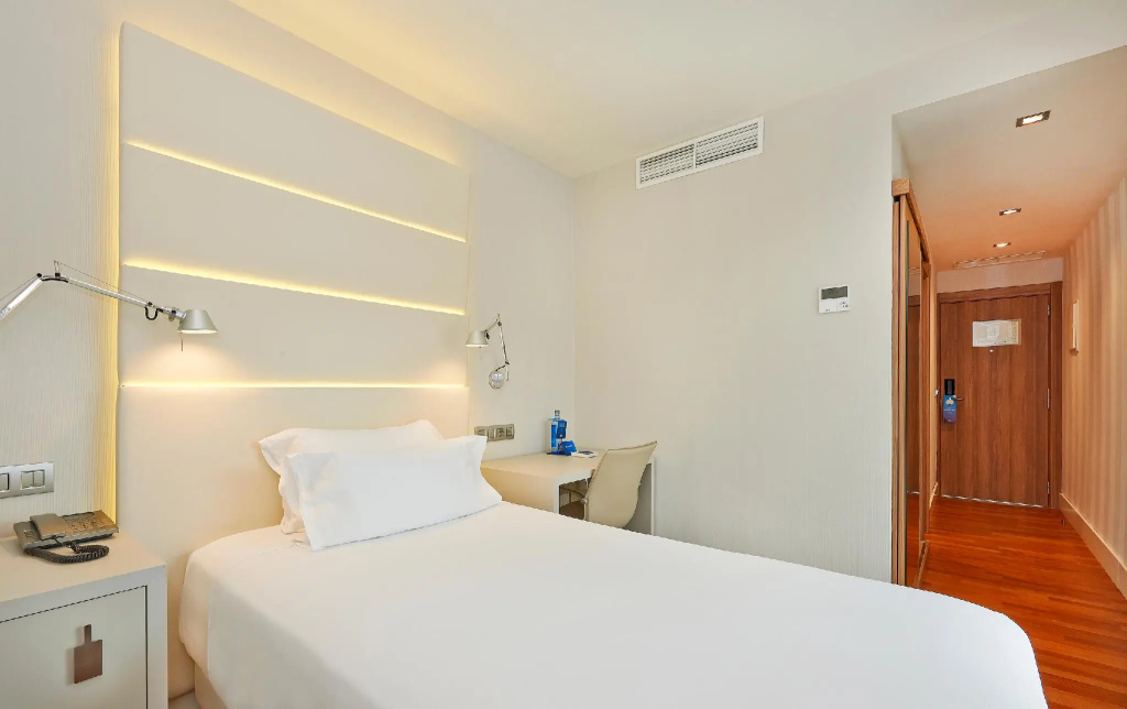 NH Barcelona Les Corts - Chambres
