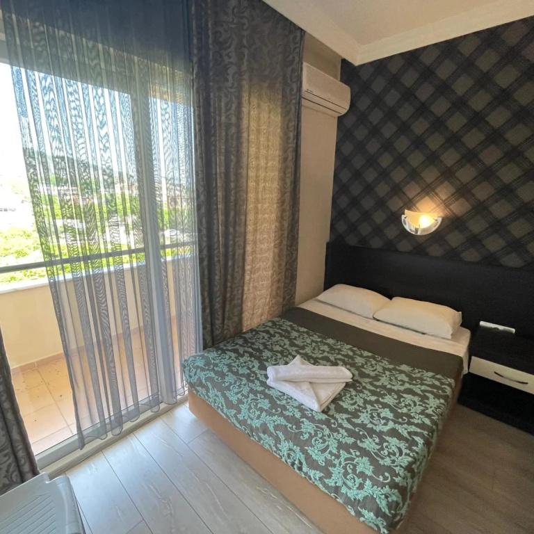 Отель Castle Park Hotel в Бельдиби