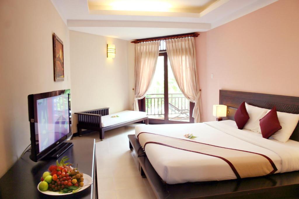 Romana Resort & Spa