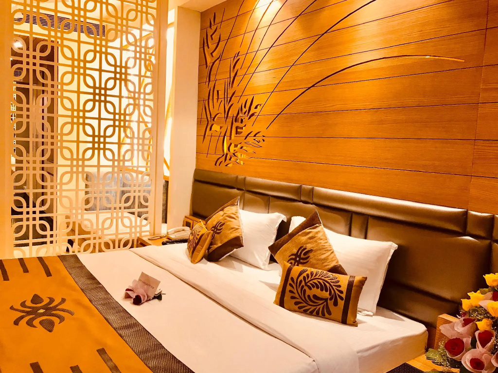 Standard Club room