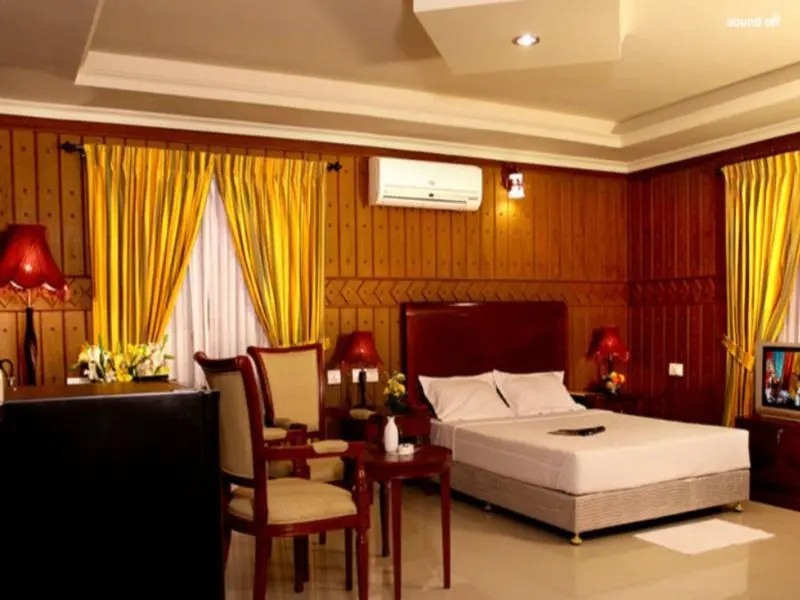 Deluxe Suite