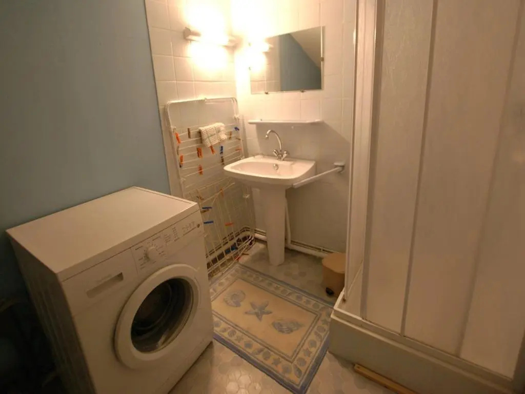 Afficher la photo 7 — Appartement Enchastrayes, 3 pièces, 6 personnes - FR-1-165A-108
