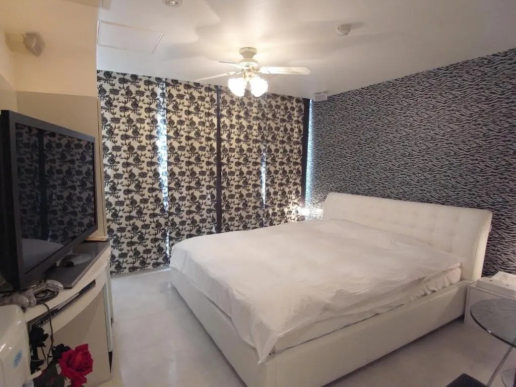 V Hotel - Adults Only - Chambres