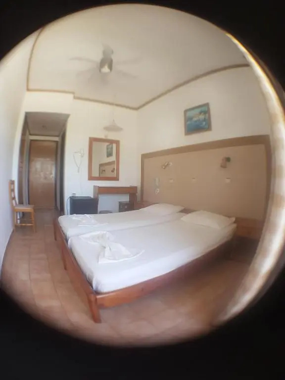 Economy room
