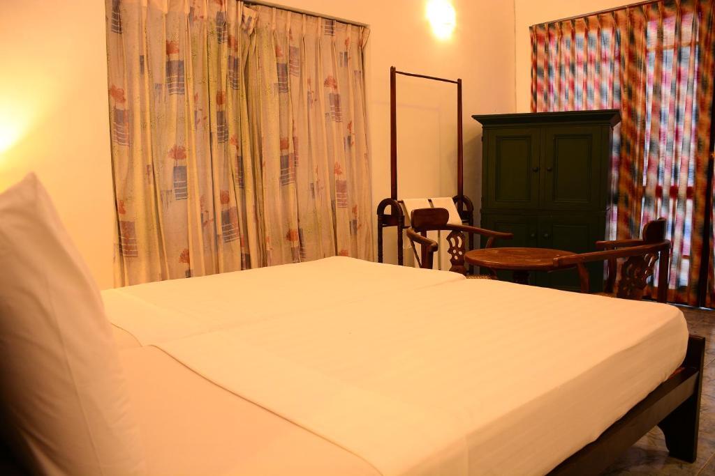 Ranmal Beach Hotel