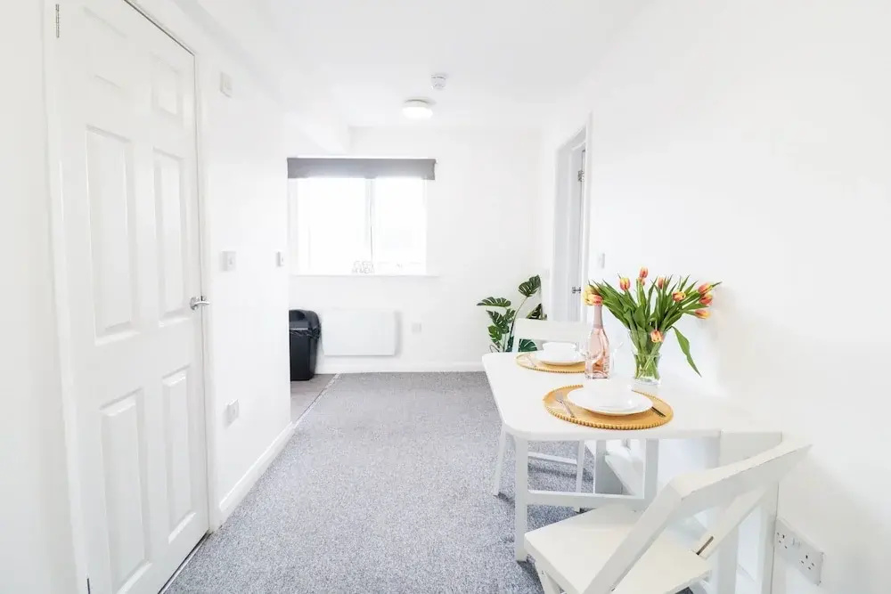 Cosy and Bright 1-bedroom Stay