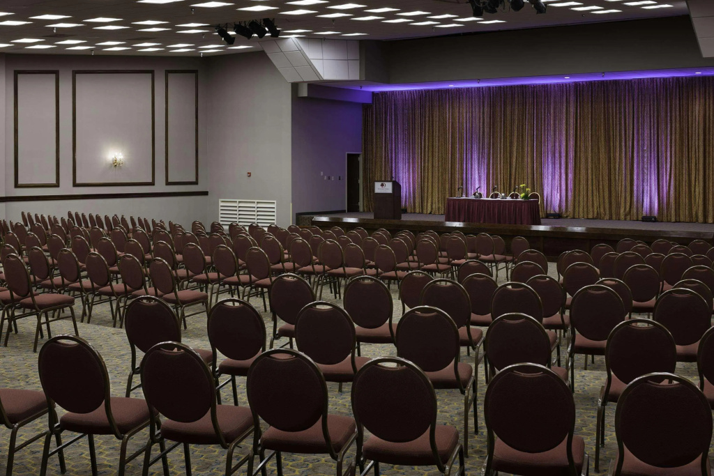 DoubleTree by Hilton Williamsburg - фото 25