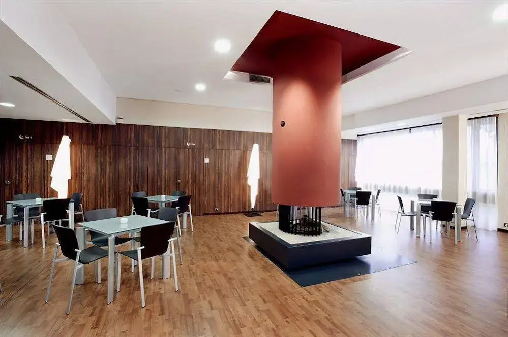 Hotel photo 12