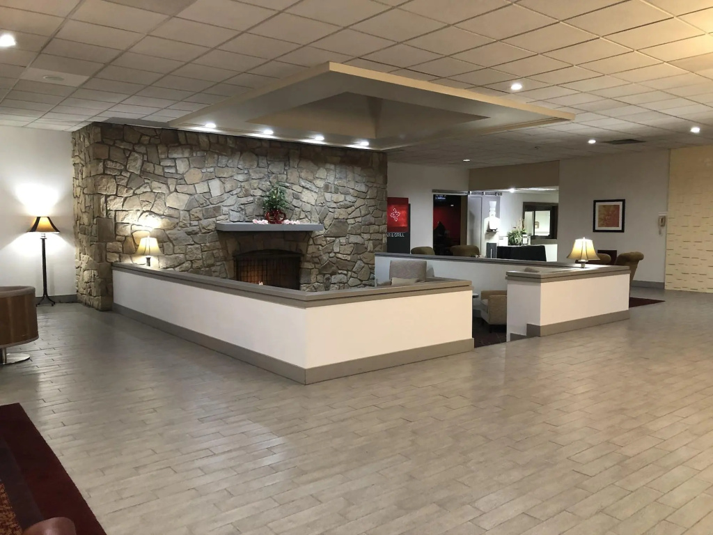 Ramada by Wyndham Clarion - Général