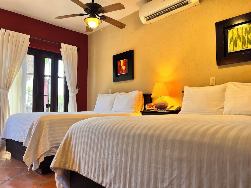 Quadruple Suite with balcony