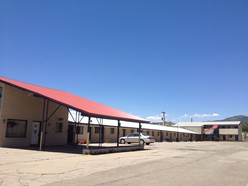 Travel Motel Raton