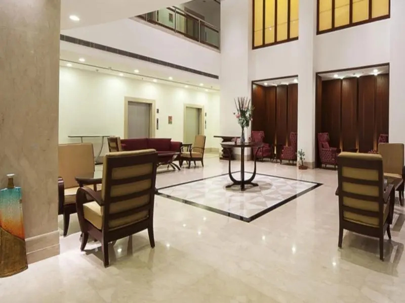 Golden Plaza Hotel