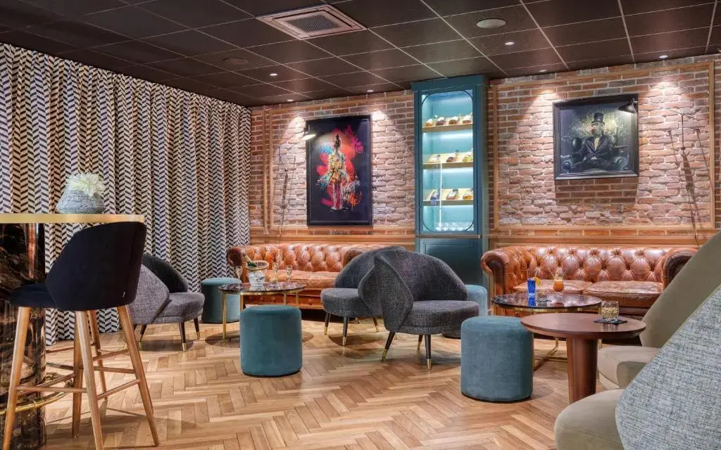 Brit Hotel Les Voyageurs - Général