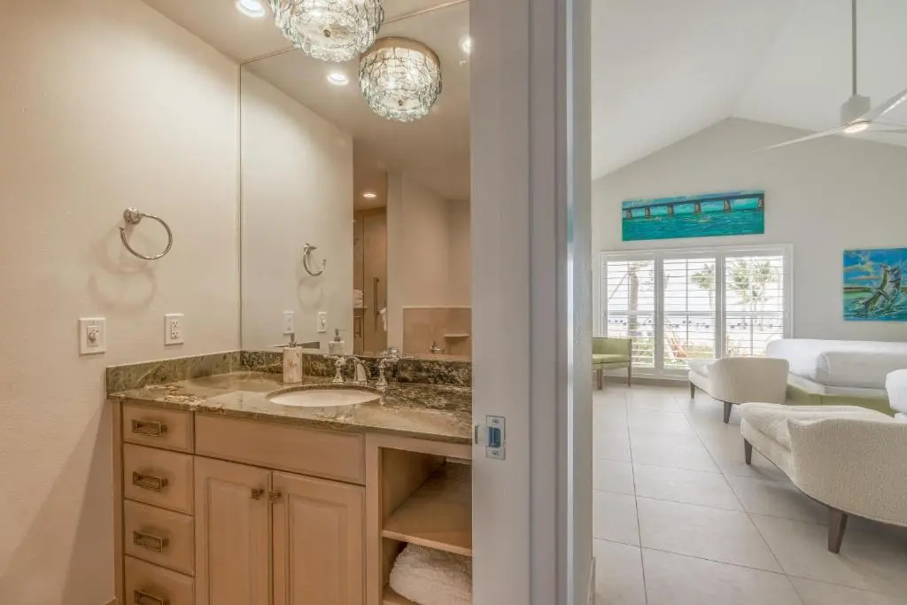 Quadruple Junior Suite oceanfront