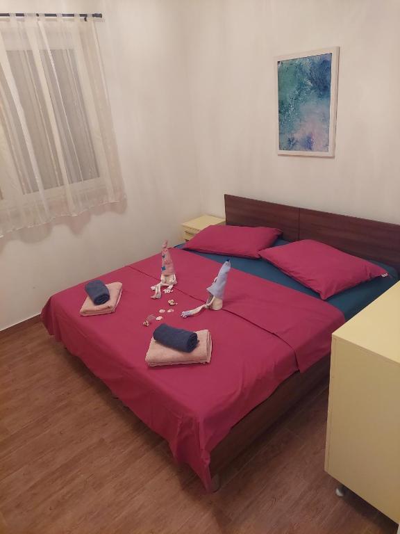 Отель Apartments with a parking space Palit, Rab - 18900, фото 1