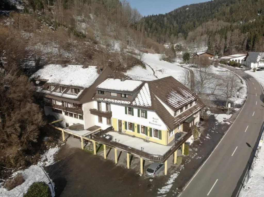 Black Forest Family Apartment-Zum Letzten G'Stehr - Chambres