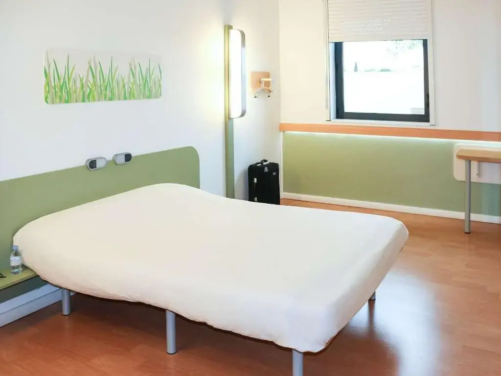 Voir la photo 3 — Ibis Budget Castelnaudary