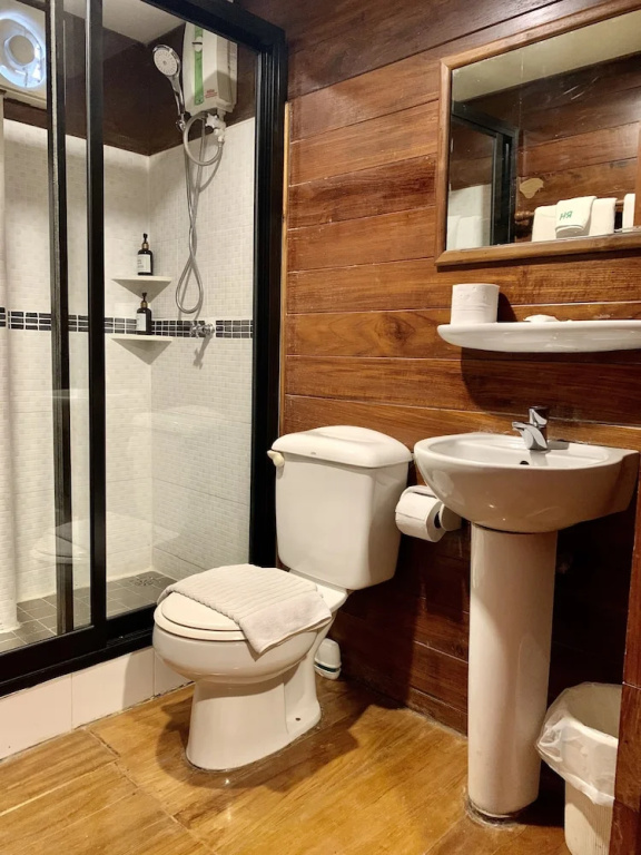 Riverhouse Hotel - The Teak House - Chambres