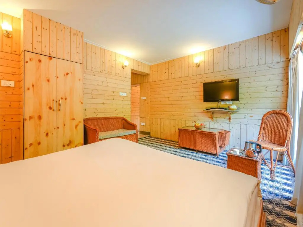 Deluxe Suite