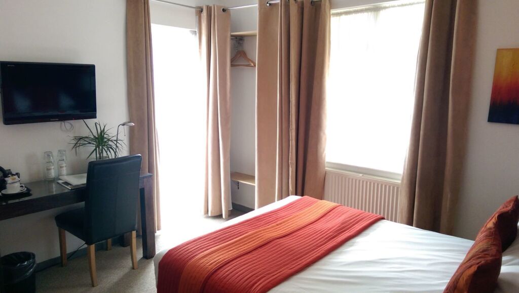 Remont Oxford Hotel by null