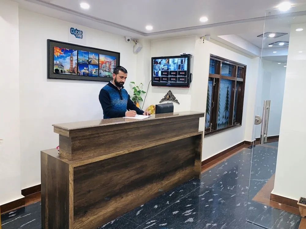 Hotel photo 2