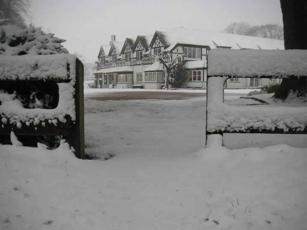 South Lawn Hotel - Général