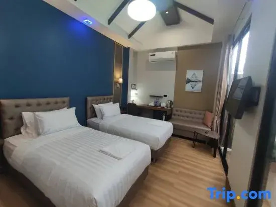 Deluxe Double room (twin beds)